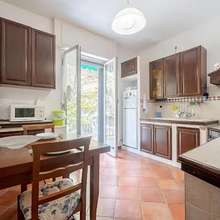 Lovely In With Wifi Apartment